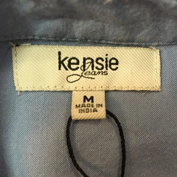 Kensie jeans button down jeweled blouse. - Picture 6 of 7